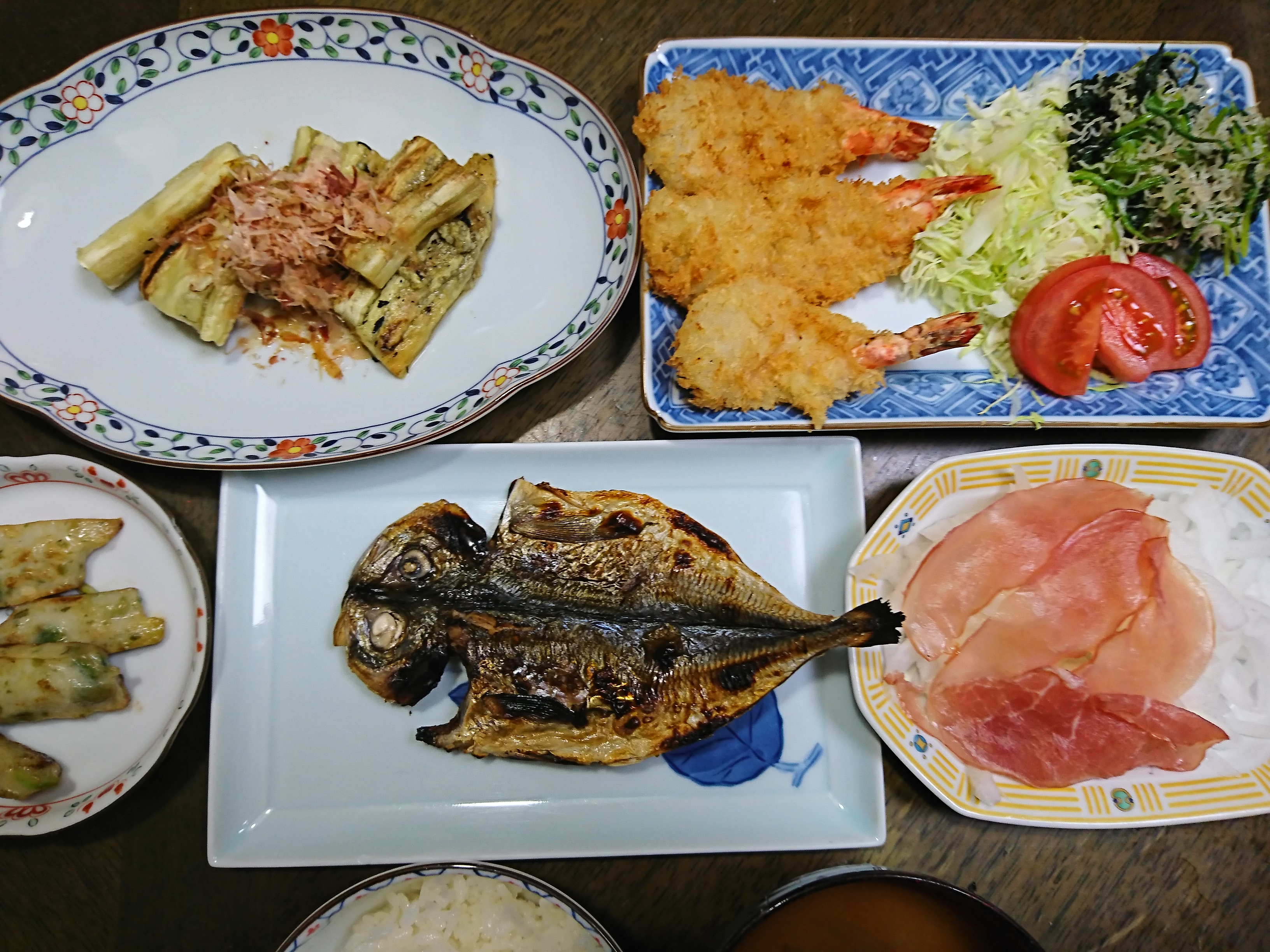 【アトピー敏感肌専門】お食事しっかり食べてね( v^-゜)♪